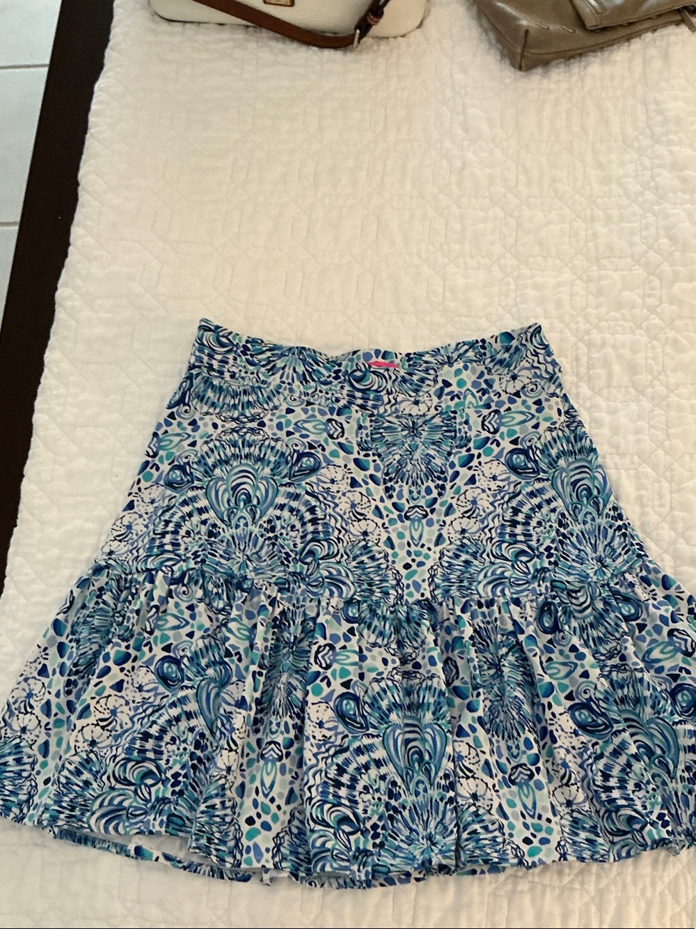 Lilly Pulitzer Blue & White Printed Tiered Skirt size small EUC